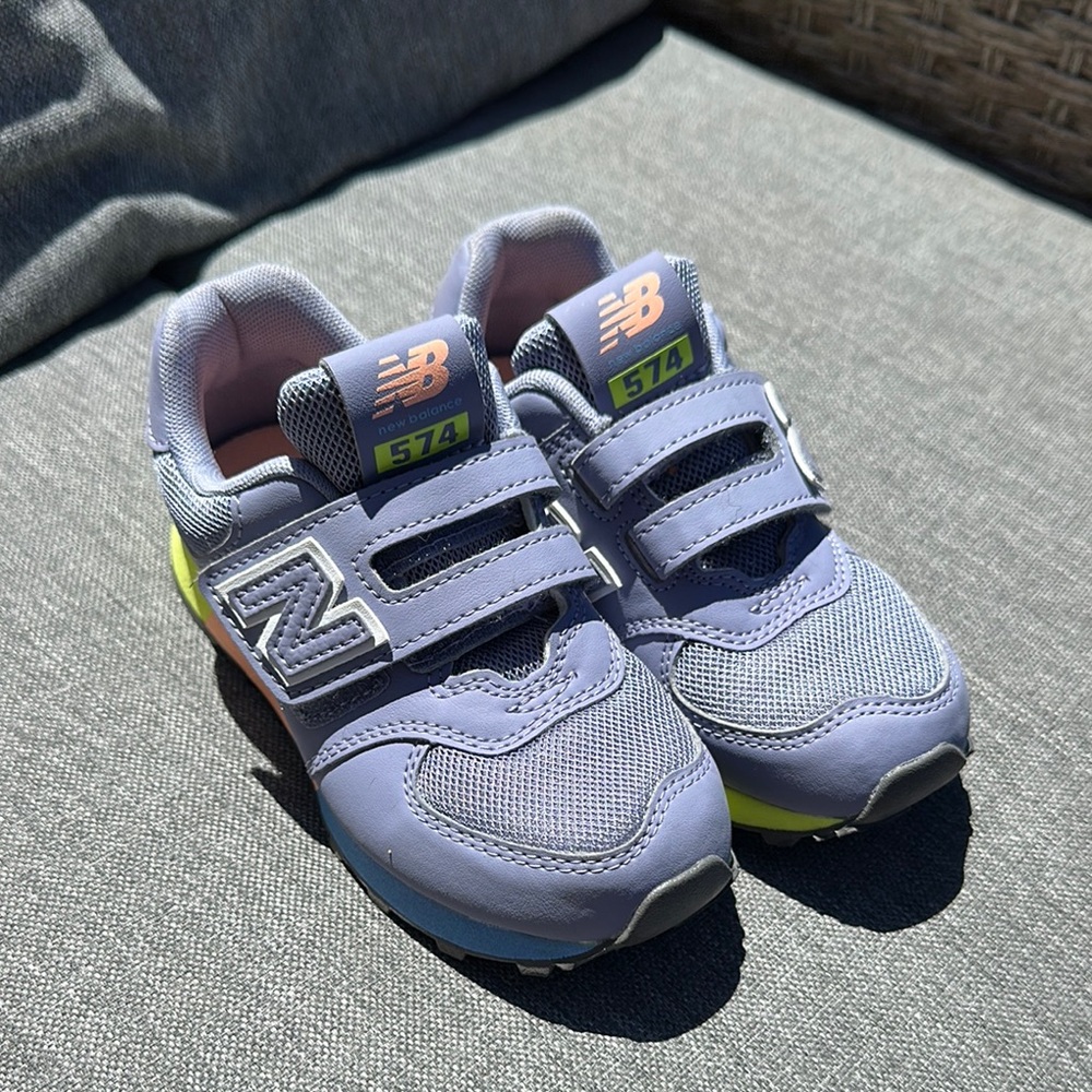 New Balance kids purple Sneakers - NWOT